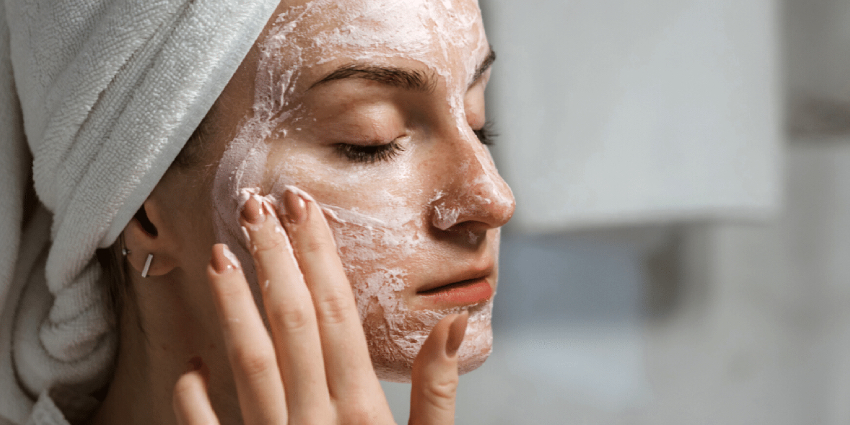 هر چند وقت یک بار باید از لایه بردار استفاده کرد؟ جواب واقعی برای انواع پوست